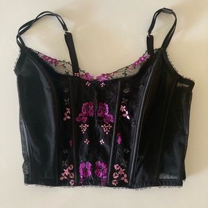 Victoria’s Secret bustier bra